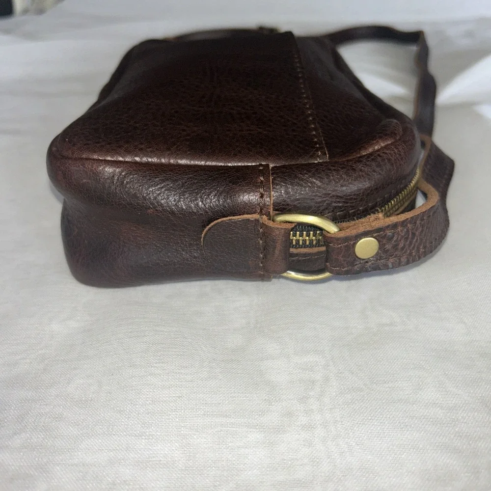Portland Leather Large Leather Camera Bag, Cold Brew Brown Pebbled